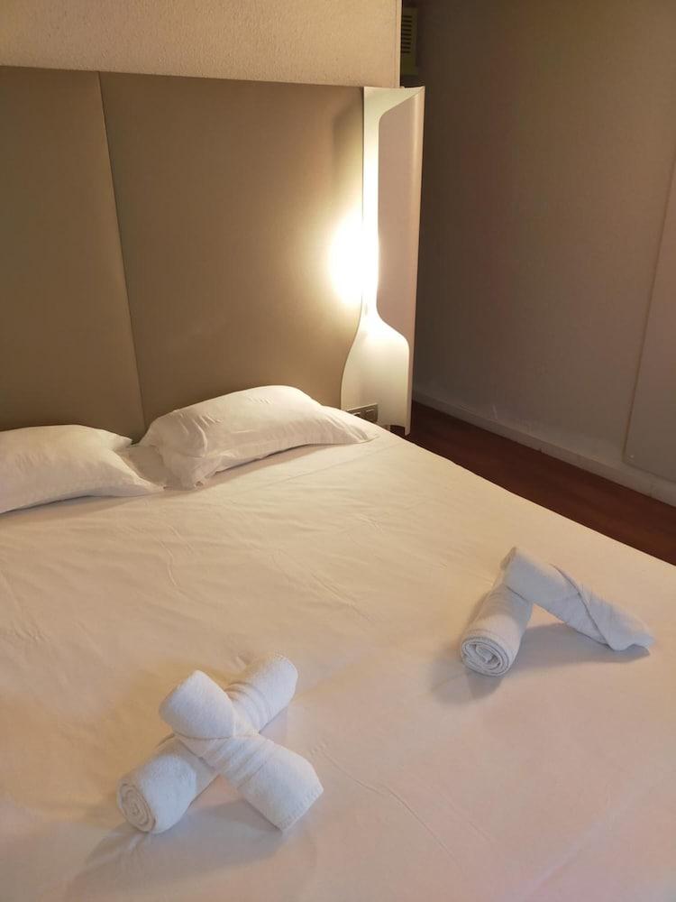 The Originals Access, Hotel Foix Zewnętrze zdjęcie
